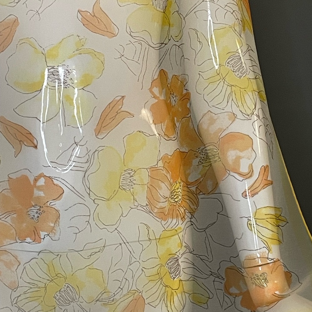 Vintage Vera Sheer Silk Blend Scarf 23 In Sq Good Condition - Picture 5 of 7